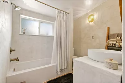 2124 N Humboldt St, Portland, OR 97217 - Photo 21