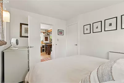 2124 N Humboldt St, Portland, OR 97217 - Photo 27