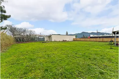 162 Kruse St, Sutherlin, OR 97479 - Photo 23