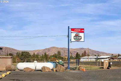 56826 Wamic Market Rd, Tygh Valley, OR 97063 - Photo 11