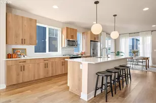 17137 SW Woodpecker Ln, Beaverton, OR 97007 - Photo 11