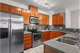 615 NW Lost Springs Terrace, Portland, OR 97229 - Photo 7