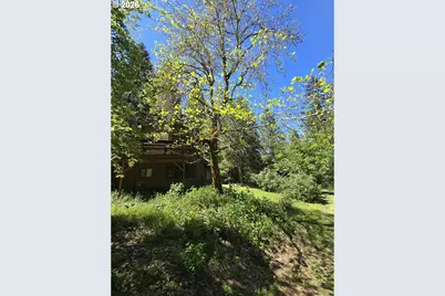2505 Windy Creek Rd, Glendale, OR 97442 - Photo 23