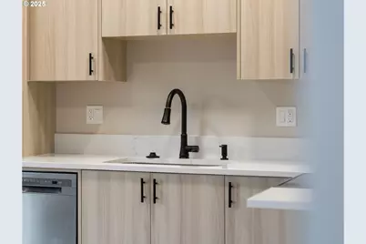 14372 SE Knight St, Portland, OR 97236 - Photo 7