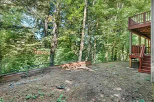 1633 SW Joshua St, Portland, OR 97219 - Photo 35