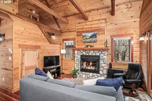 56483 McKenzie Hwy, McKenzie Bridge, OR 97413 - Photo 11