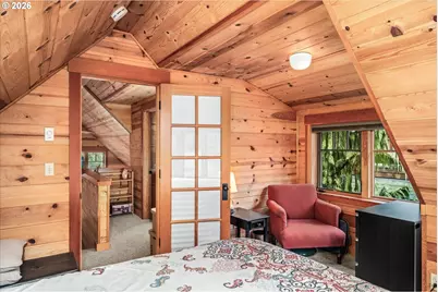 56483 McKenzie Hwy #16, McKenzie Bridge, OR 97413 - Photo 19