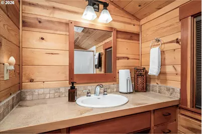 56483 McKenzie Hwy #16, McKenzie Bridge, OR 97413 - Photo 23