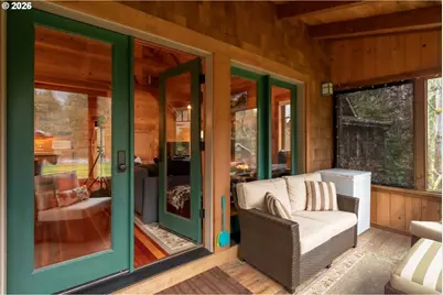 56483 McKenzie Hwy #16, McKenzie Bridge, OR 97413 - Photo 31