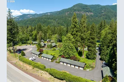 56483 McKenzie Hwy #16, McKenzie Bridge, OR 97413 - Photo 43