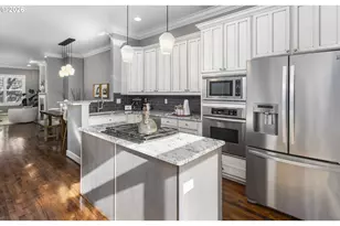 1936 NW Overton St, Portland, OR 97209 - Photo 15