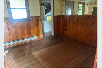 740 S Cammann St, Coos Bay, OR 97420 - Photo 5