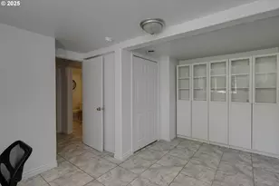 985 E College St, Mount Angel, OR 97362 - Photo 21