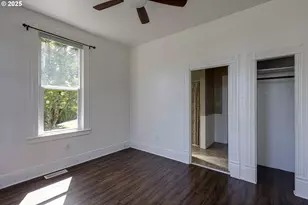 985 E College St, Mount Angel, OR 97362 - Photo 9