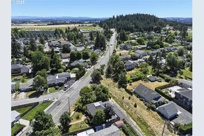 985 E College St, Mount Angel, OR 97362 - Photo 43