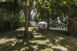 985 E College St, Mount Angel, OR 97362 - Photo 33