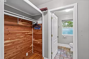 785 E 44th Ave, Eugene, OR 97405 - Photo 21