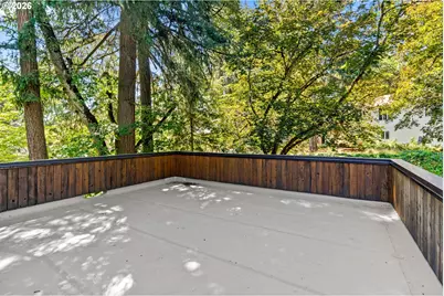785 E 44th Ave, Eugene, OR 97405 - Photo 35