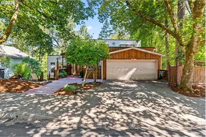 785 E 44th Ave, Eugene, OR 97405 - Photo 1