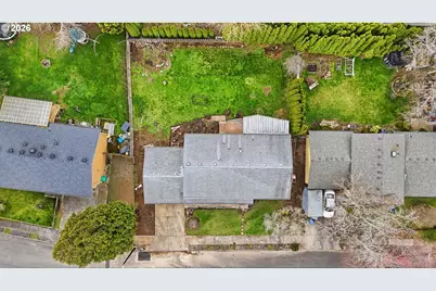 205 SE Olvera Ave, Gresham, OR 97080 - Photo 5