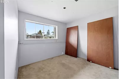 205 SE Olvera Ave, Gresham, OR 97080 - Photo 11