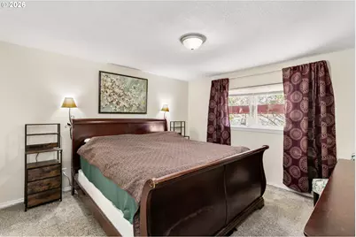 147 E 8th St, Lafayette, OR 97127 - Photo 19