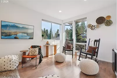 7081 SE Thorburn St, Portland, OR 97215 - Photo 7