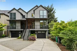 7081 SE Thorburn St, Portland, OR 97215 - Photo 3