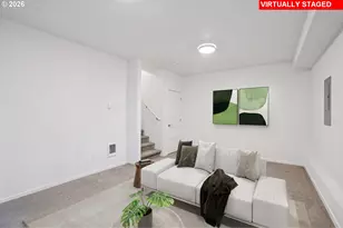 7081 SE Thorburn St, Portland, OR 97215 - Photo 17