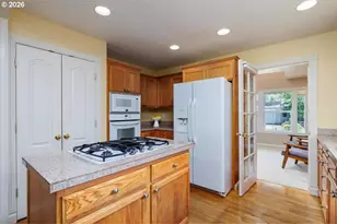 14681 NW Blackthorne Ln, Portland, OR 97229 - Photo 17
