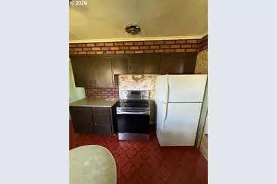 2415 Henderson Ave, Eugene, OR 97403 - Photo 15