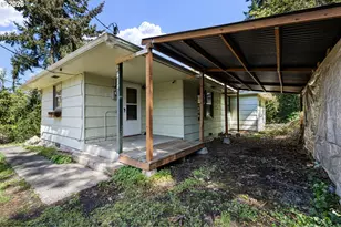 2415 Henderson Ave, Eugene, OR 97403 - Photo 3