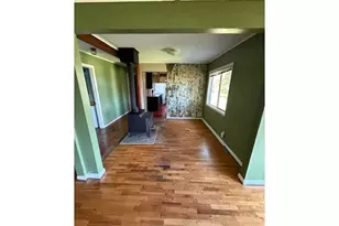 2415 Henderson Ave, Eugene, OR 97403 - Photo 9