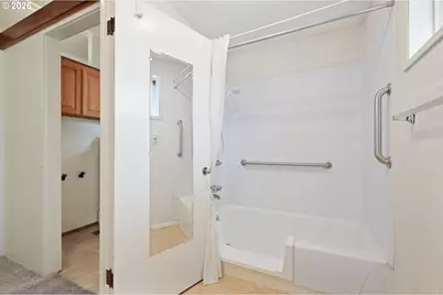 1318 Quinalt St, Springfield, OR 97477 - Photo 21
