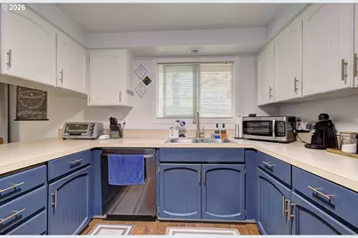 15103 NE 26th Ct, Vancouver, WA 98686 - Photo 13