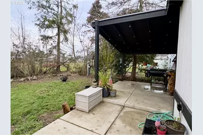 660 Village Dr #13, Molalla, OR 97038 - Photo 41