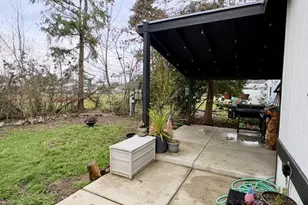 660 Village Dr, Molalla, OR 97038 - Photo 41