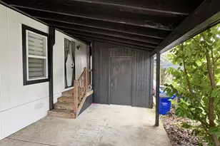 660 Village Dr, Molalla, OR 97038 - Photo 3