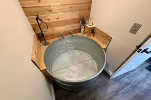 660 Village Dr, Molalla, OR 97038 - Photo 29