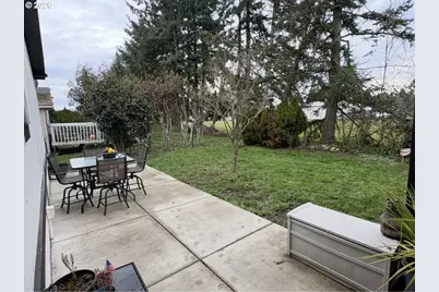 660 Village Dr #13, Molalla, OR 97038 - Photo 39