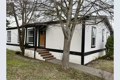 660 Village Dr #13, Molalla, OR 97038 - Photo 1