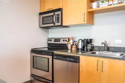 255 SW Harrison St #18G, Portland, OR 97201 - Photo 11