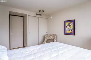 255 SW Harrison St, Portland, OR 97201 - Photo 9