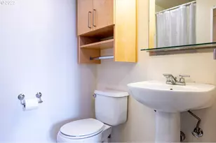 255 SW Harrison St, Portland, OR 97201 - Photo 15