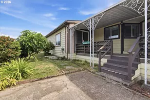 5422 Portland Rd NE, Salem, OR 97305 - Photo 29