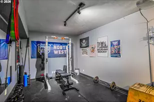 741 S 47th St, Springfield, OR 97478 - Photo 25