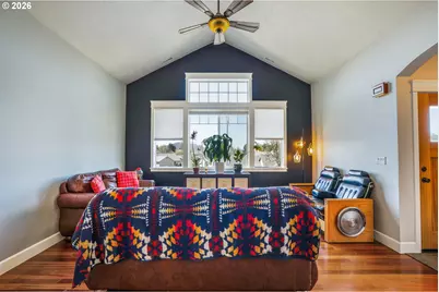 741 S 47th St, Springfield, OR 97478 - Photo 7