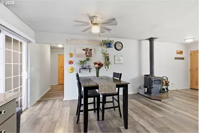 450 Moreland Ave, Drain, OR 97435 - Photo 15