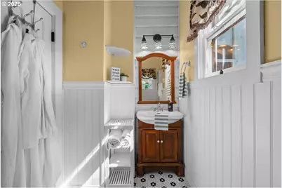 1938 16th Ave, Forest Grove, OR 97116 - Photo 11