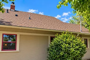 1616 NE Commercial Ave, Roseburg, OR 97470 - Photo 23